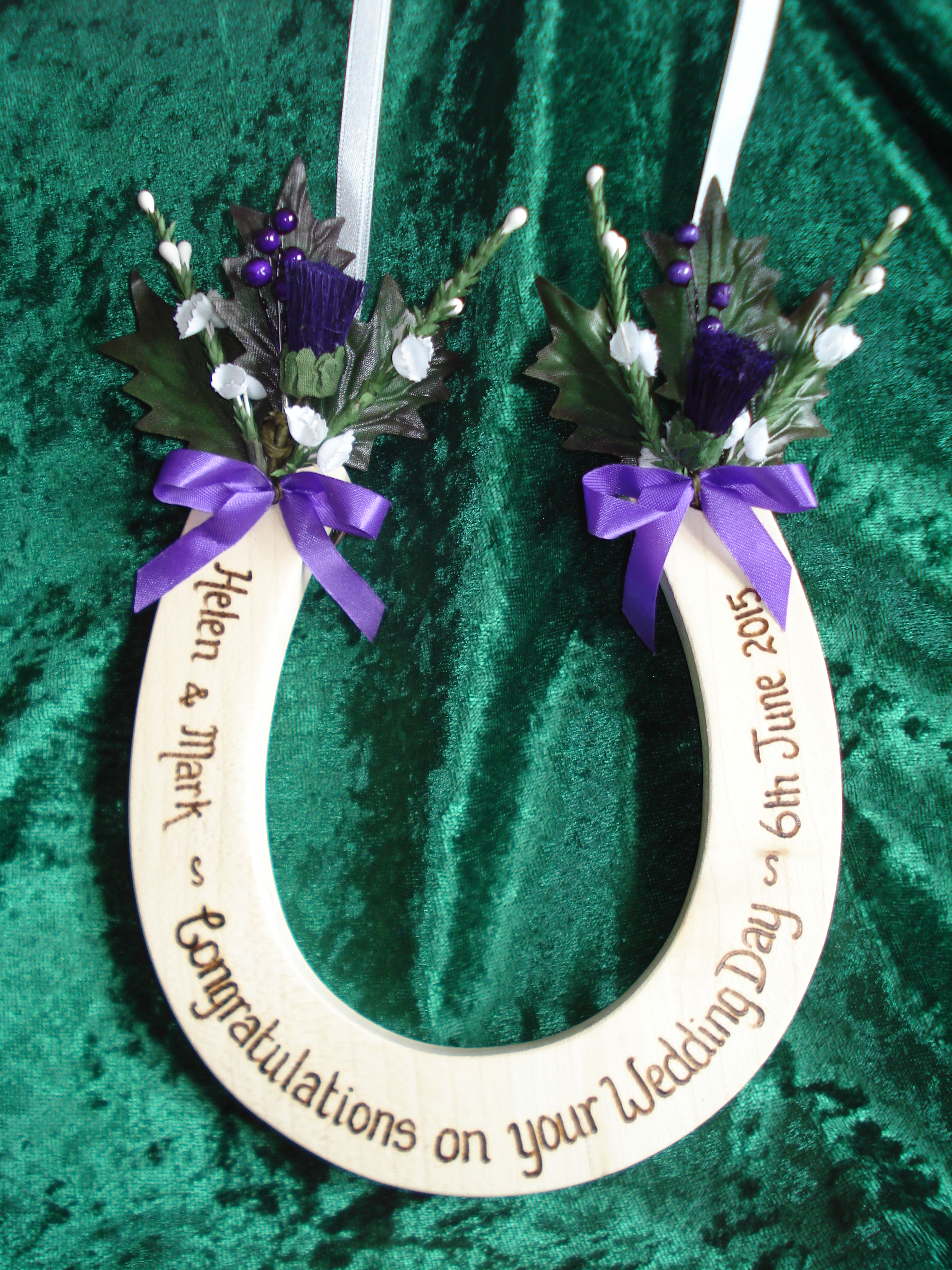 Thistle and Heather Horseshoe