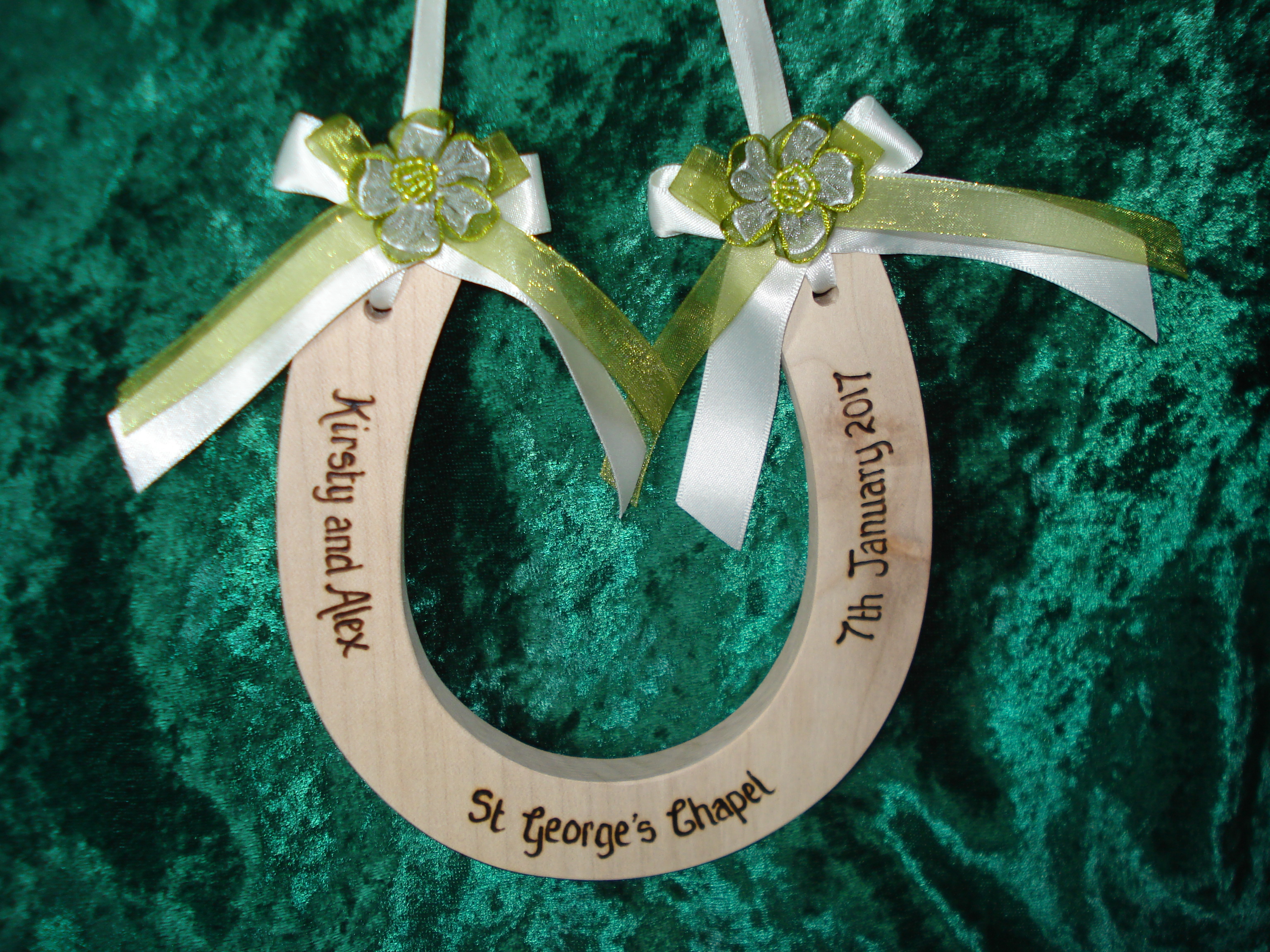 Rosette Wedding Horseshoe