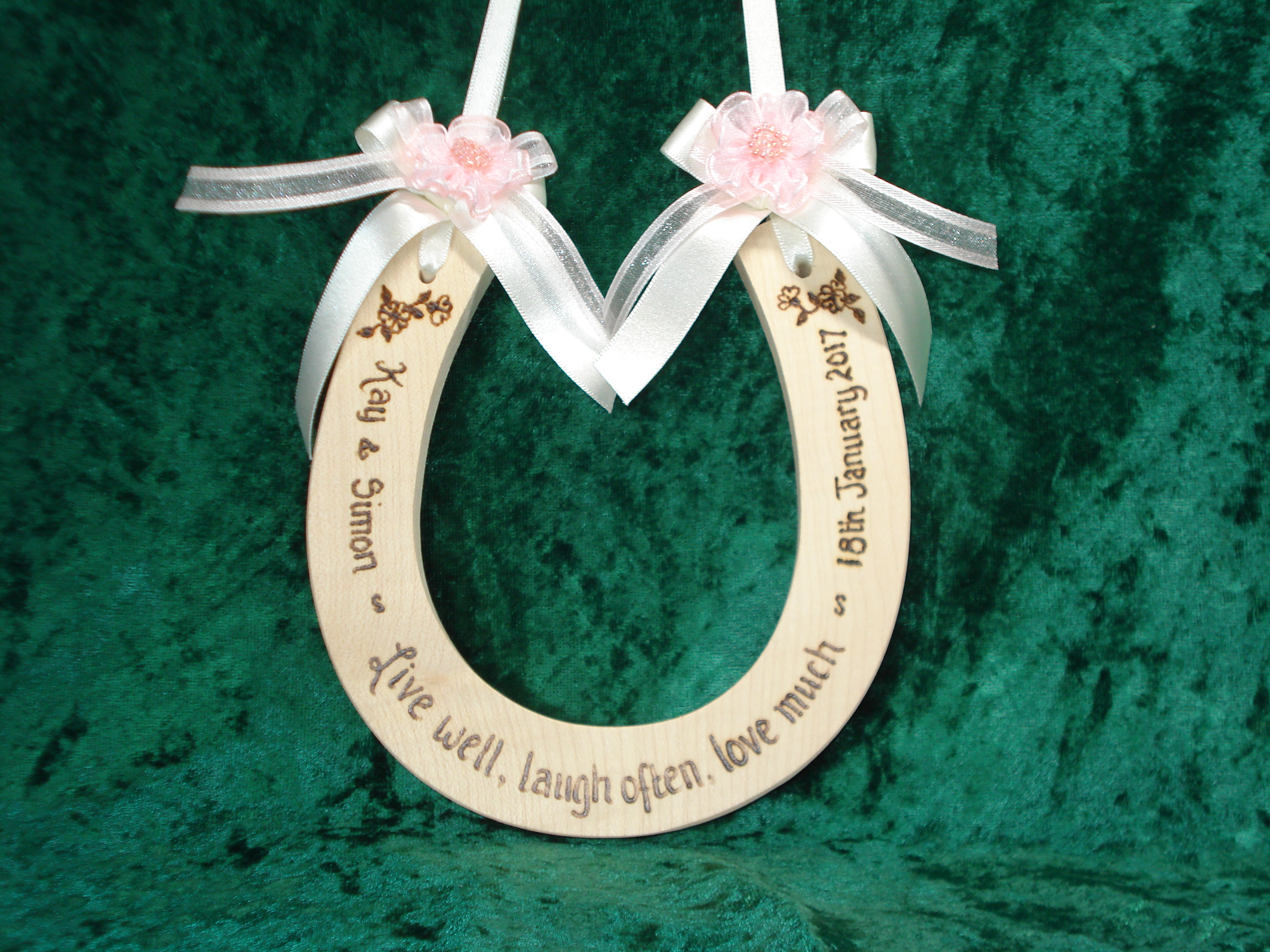 Rosette Wedding Horseshoe