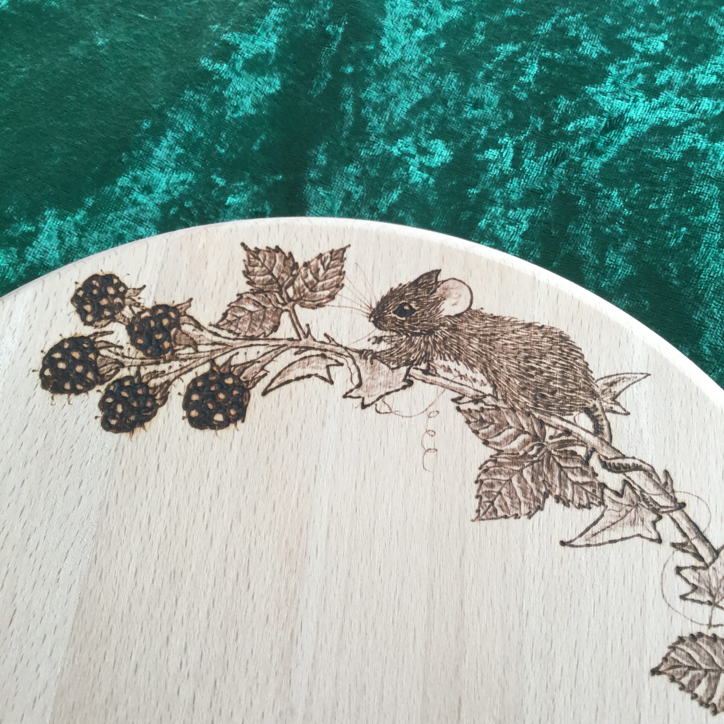 beech stool with mouse